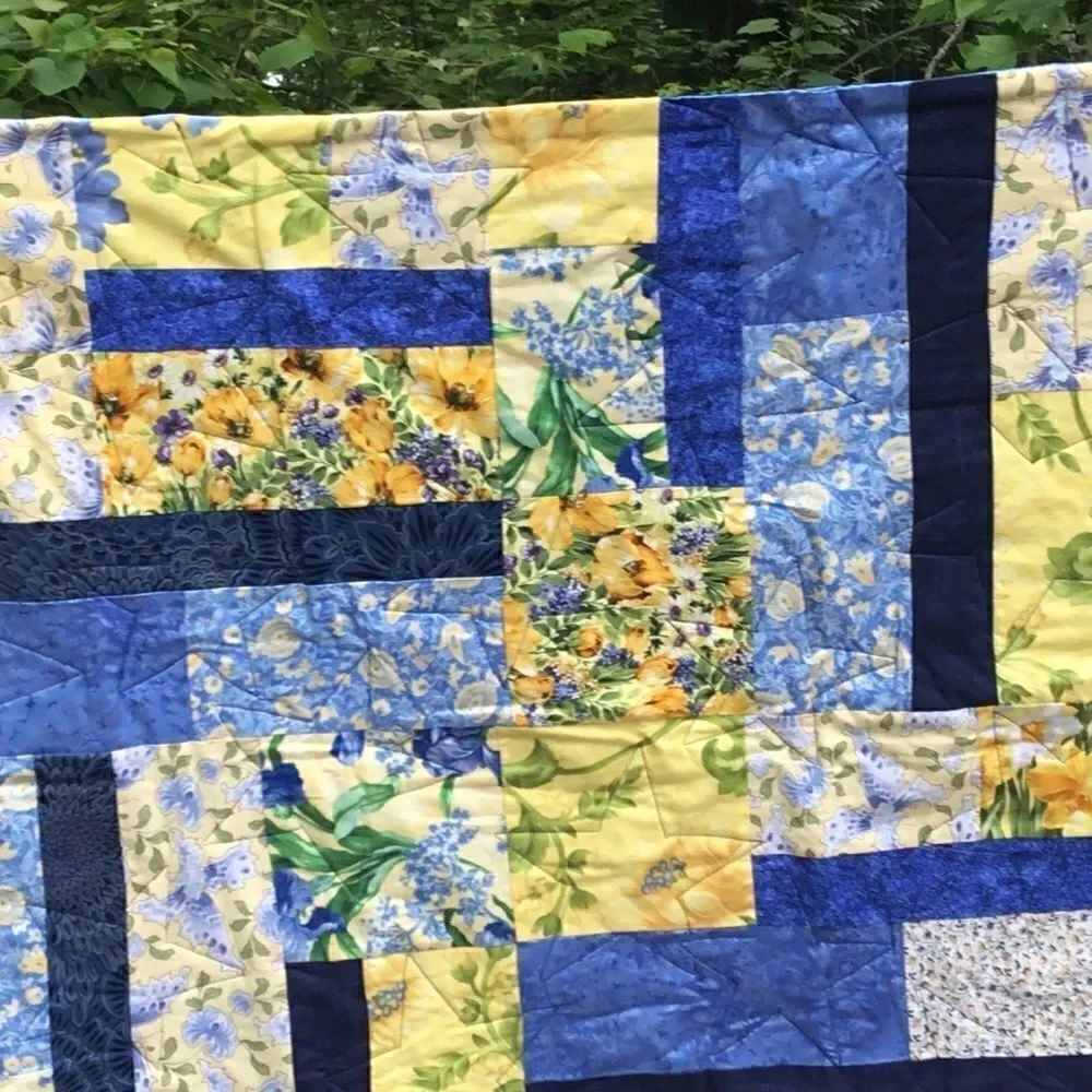NWT Hand Crafted Blue & Yellow Quilt